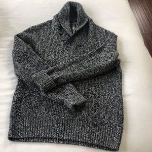 H&M Navy blue and white sweater sz M